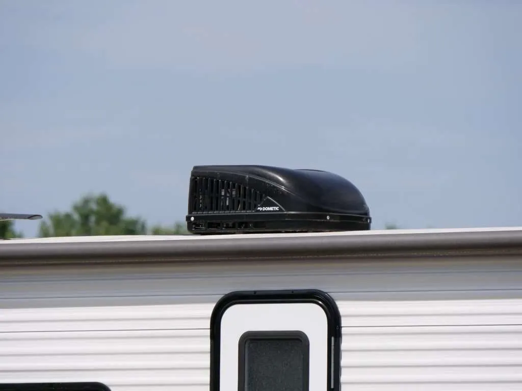 Dometic RV air conditioner