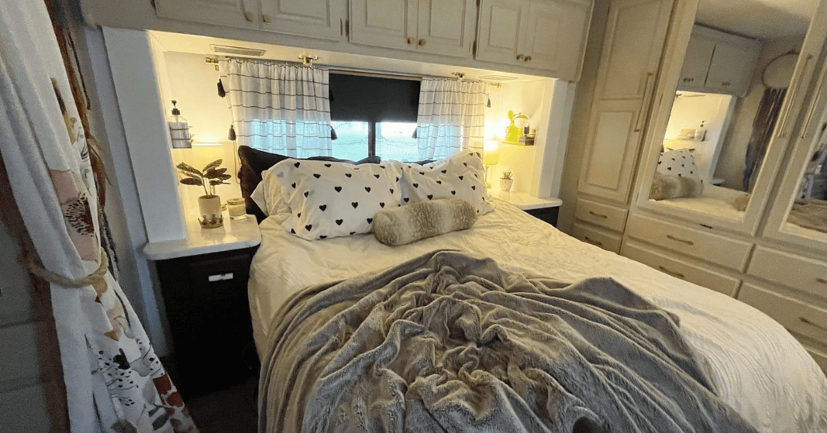 best travel trailer with bunk beds