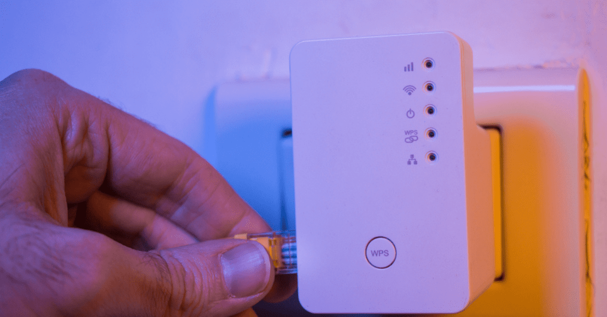 DIY RV Wi-Fi Antenna (the simplest hack) - RVing Beginner