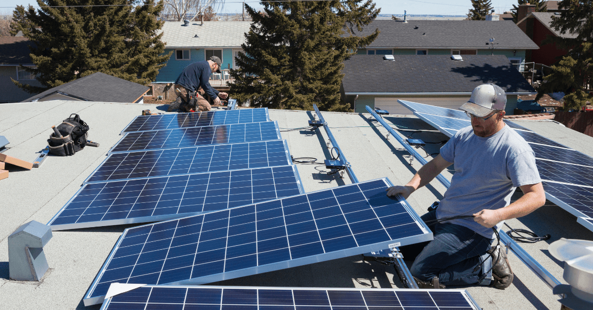 4 Tips to Help You a Solar Panel Installer RVing Beginner