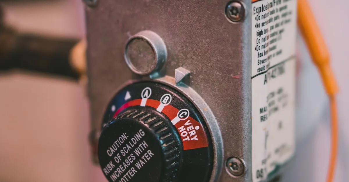 What temperature should i set my water heater at rving beginner
